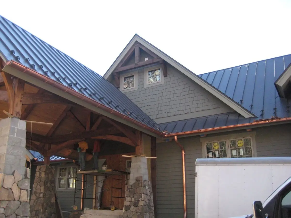 Craftsman Roofing team delivering quality roofing work in Mizpah